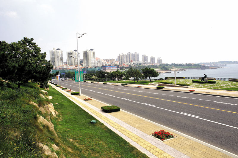 青島市東海路綠化美化環(huán)境工程（魯班獎(jiǎng)、中國市政金杯獎(jiǎng)工程）